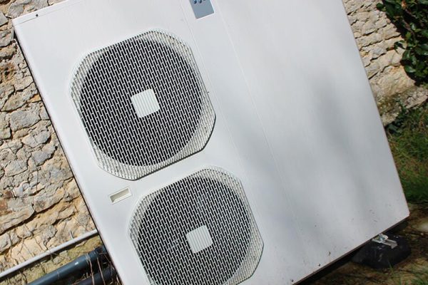 Réalisation d'un chauffagiste à Ruffec, Elec Sol'Air